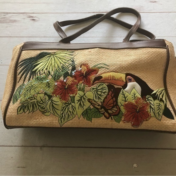 Etienne Aigner Accessories - ETIENNE AIGNER UNIQUE Toucan Purse